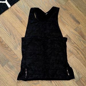 Lululemon Tank Top Black Camo Size 4